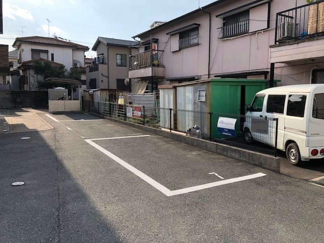 複合店舗（うどん、定食）